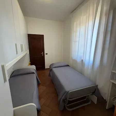 Da Elena E Daniele Elegante Casa vacanze Viareggio